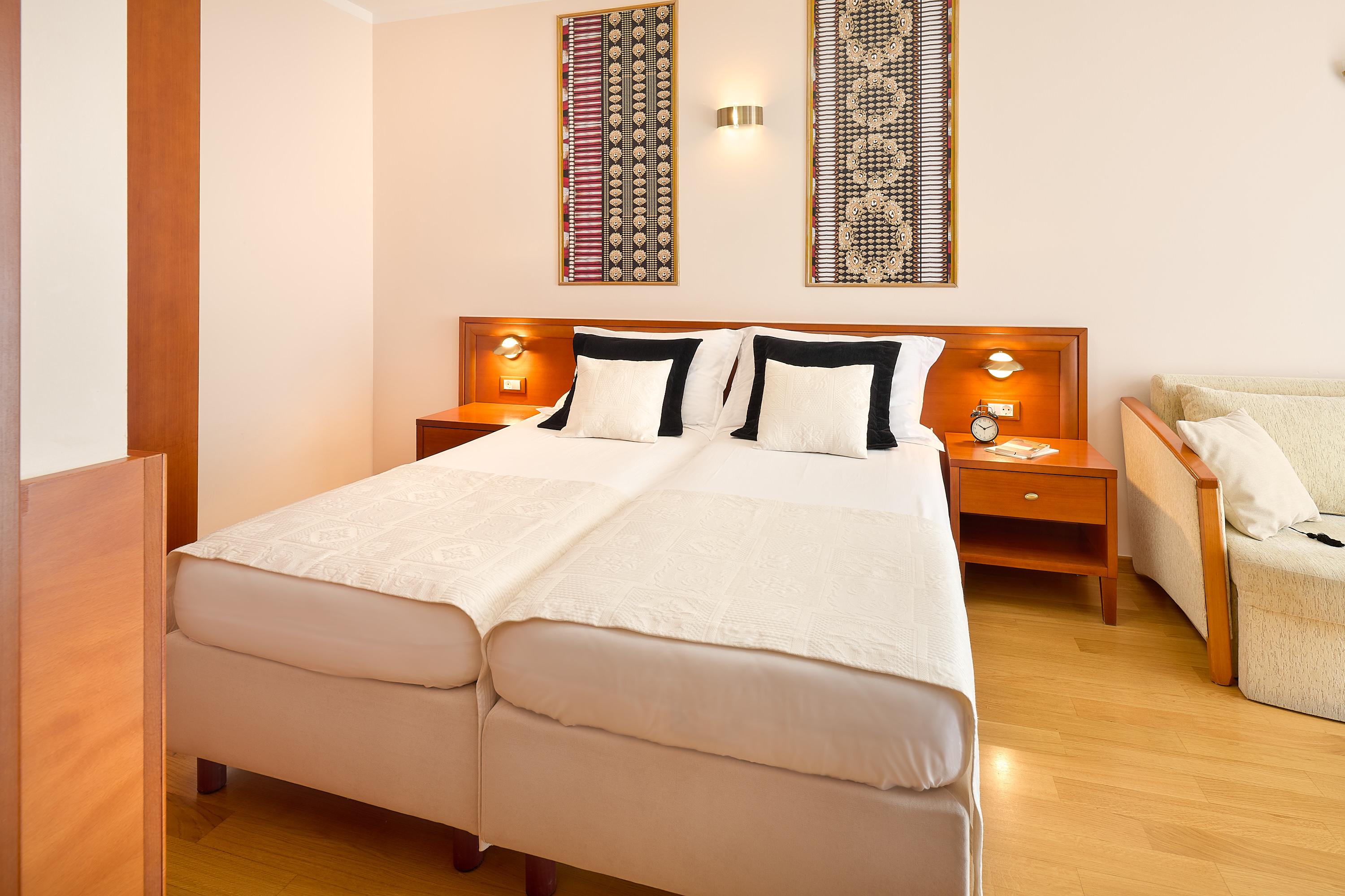 Hotel Villa Andrea Тучепи Экстерьер фото