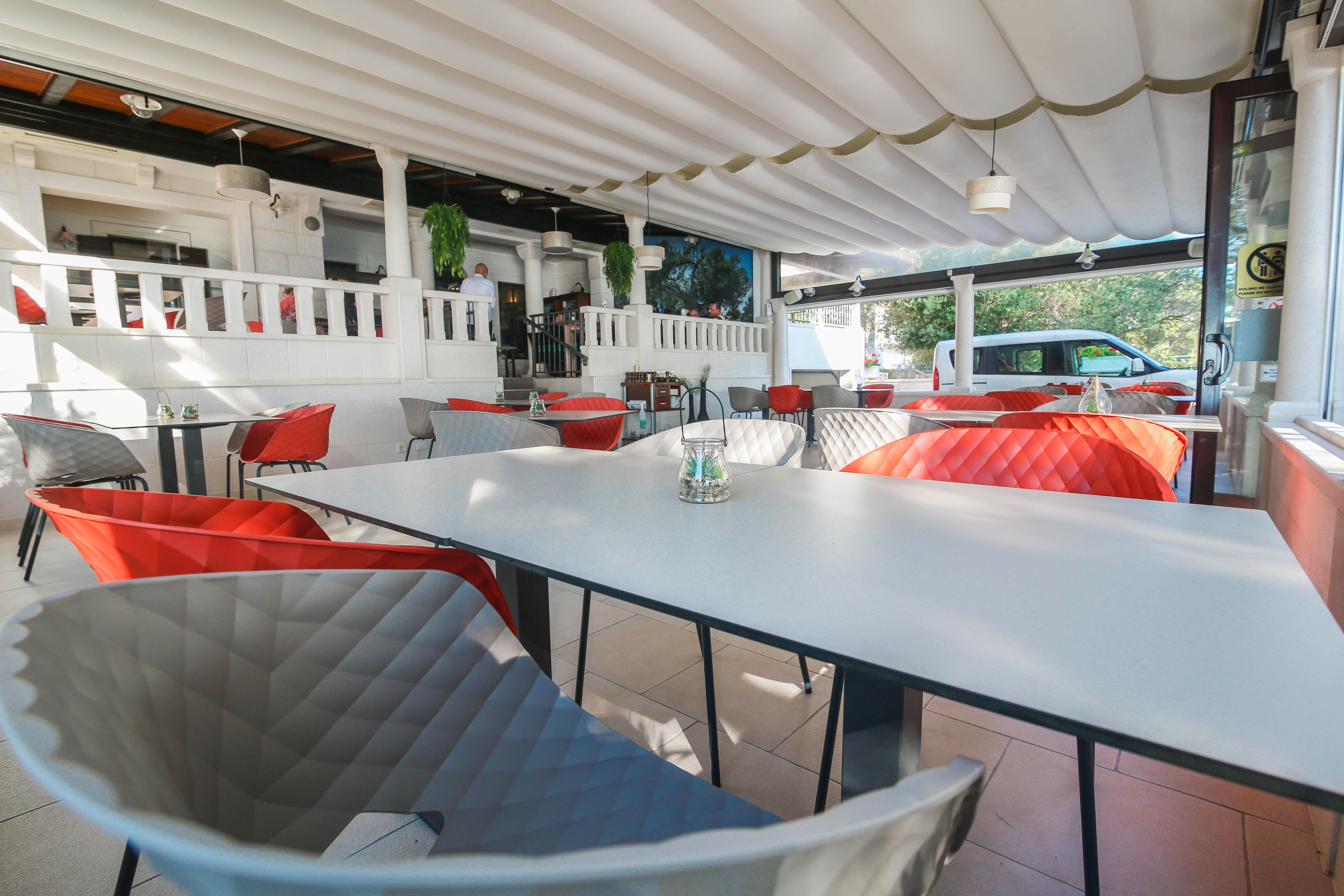 Hotel Villa Andrea Тучепи Экстерьер фото