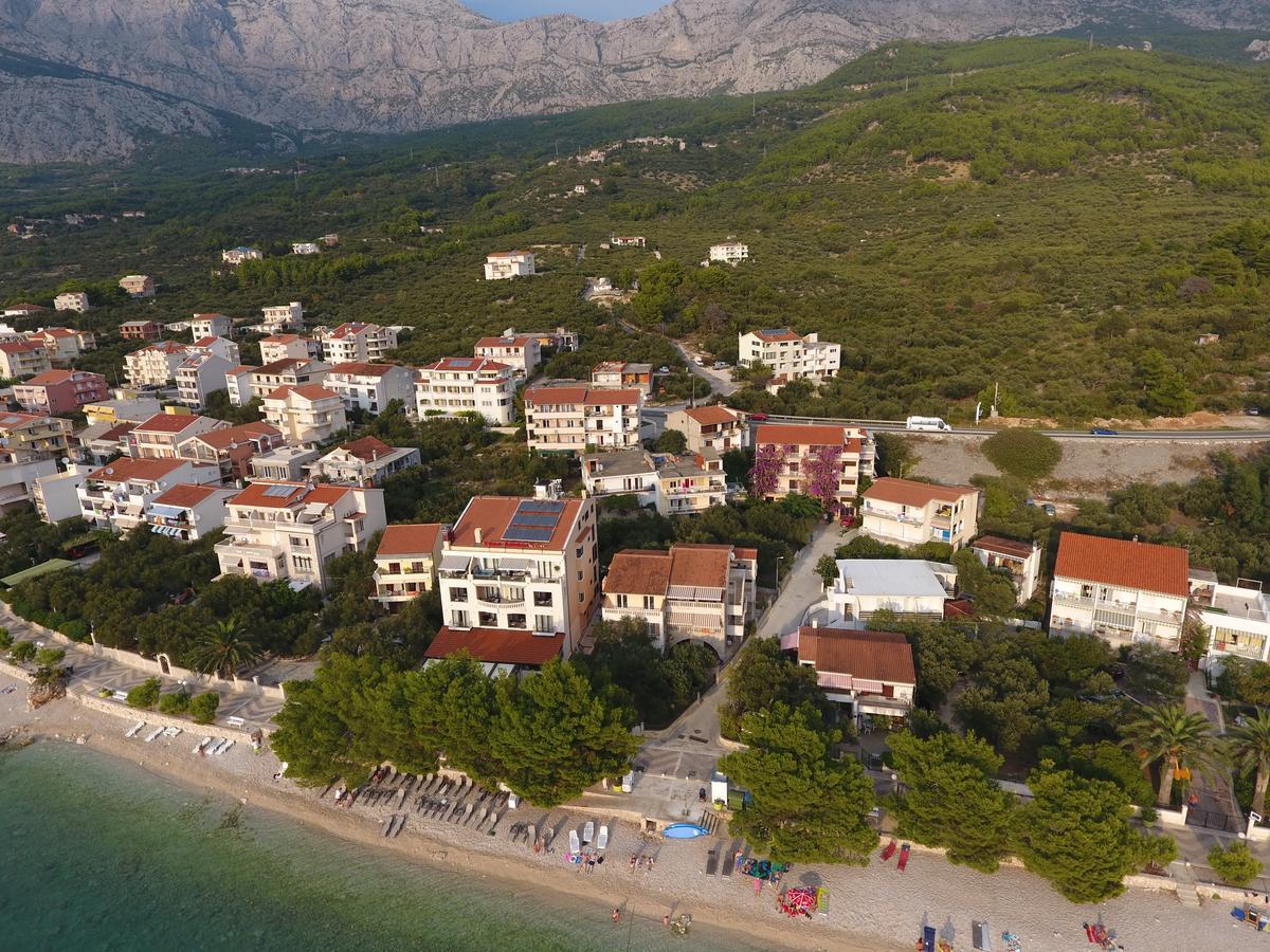 Hotel Villa Andrea Тучепи Экстерьер фото